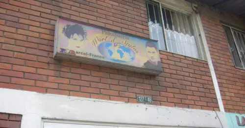 PELUQUERIA WORLD STYLOS PELUQUERIA WORLD STYLOS
